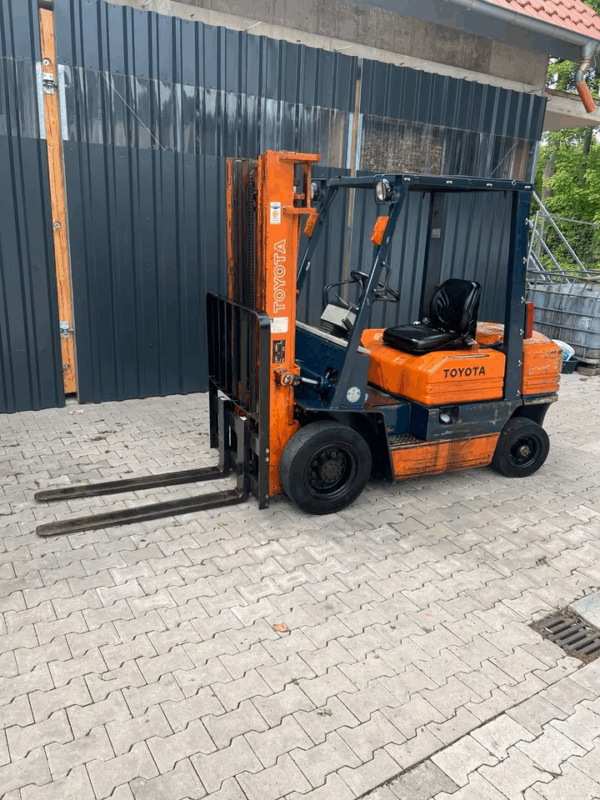 Toyota Gabelstapler 02-5FD25