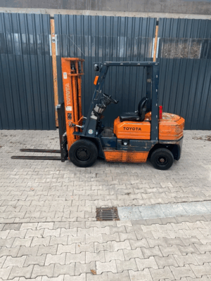 Toyota Gabelstapler 02-5FD25