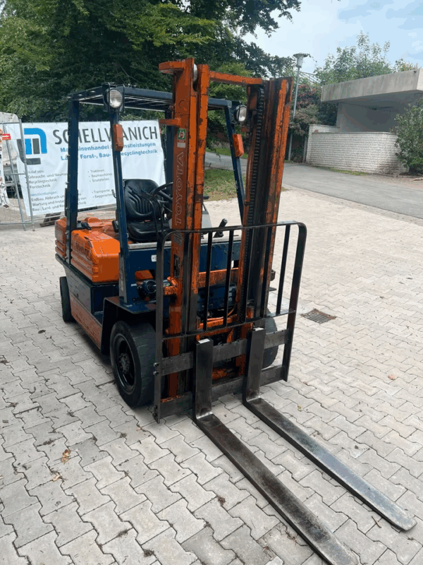 Toyota Gabelstapler 02-5FD25