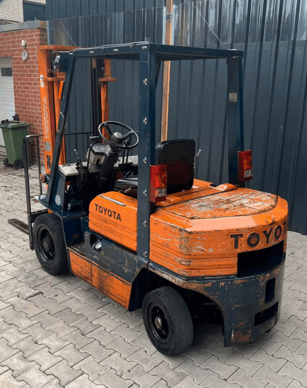 Toyota Gabelstapler 02-5FD25