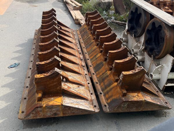 LindnerUrraco95IndustryShredder(30) Lindner Urraco 95