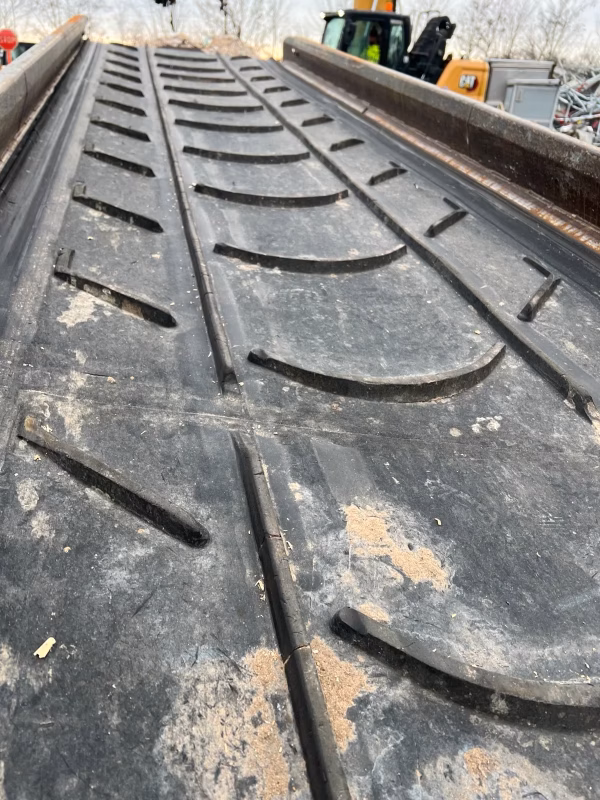 Lindner Urraco 75 DK4