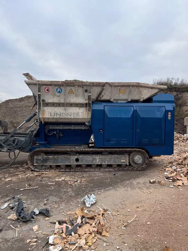 Lindner Urraco 75 DK4